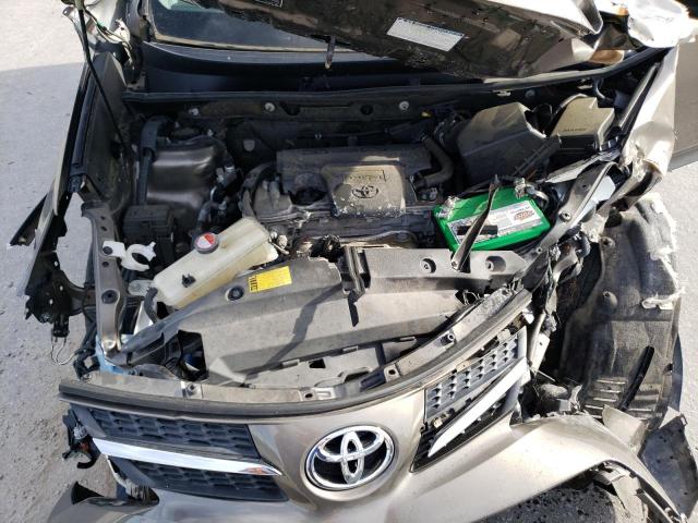 JTMZFREV9FD055370 - 2015 TOYOTA RAV4 LE GRAY photo 11