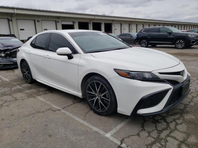 4T1G11AKXMU481614 - 2021 TOYOTA CAMRY SE WHITE photo 4