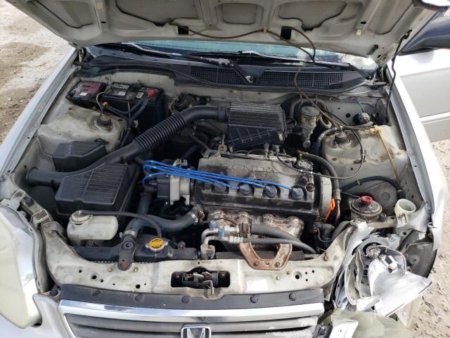 2HGEJ6618XH583088 - 1999 HONDA CIVIC BASE SILVER photo 11