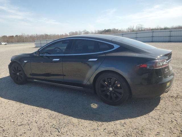 5YJSA1E29GF120736 - 2016 TESLA MODEL S შავი ფოტო 2