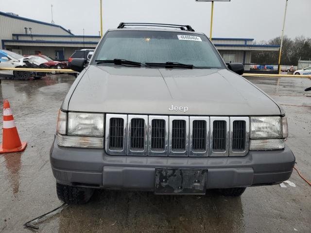 1J4GZ58Y8WC294437 - 1998 JEEP GRAND CHER LAREDO SILVER photo 5