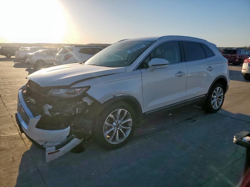 5LMCJ2D90KUL37996 - 2019 LINCOLN MKC SELECT WHITE photo 1