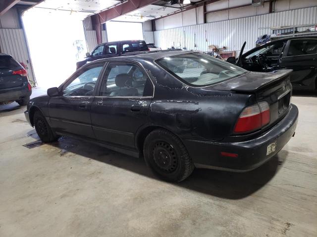 JHMCD5631VC021301 - 1997 HONDA ACCORD LX BLACK photo 2