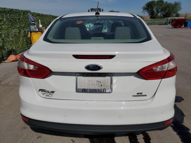 1FADP3F22DL359920 - 2013 FORD FOCUS SE WHITE photo 6