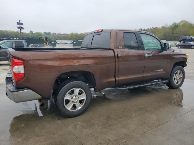 5TFRM5F18HX117529 - 2017 TOYOTA TUNDRA DOUBLE CAB SR/SR5 BROWN photo 3
