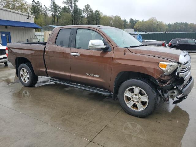 5TFRM5F18HX117529 - 2017 TOYOTA TUNDRA DOUBLE CAB SR/SR5 BROWN photo 4