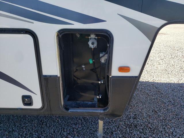 4YDF36228LA741673 - 2020 KEYSTONE MONTANA WHITE photo 8