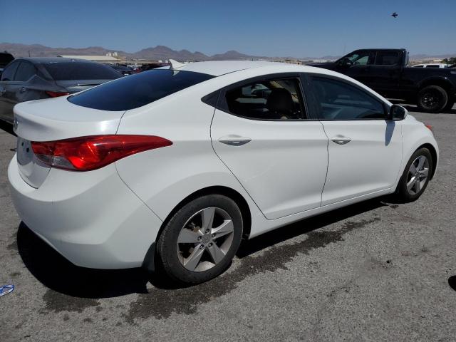 5NPDH4AE2DH428091 - 2013 HYUNDAI ELANTRA GLS WHITE photo 3