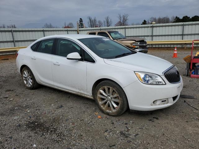 1G4PR5SK5F4123984 - 2015 BUICK VERANO CONVENIENCE WHITE photo 4