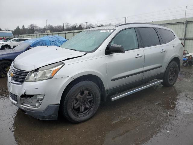 1GNKRFKDXEJ149378 - 2014 CHEVROLET TRAVERSE LS SILVER photo 1