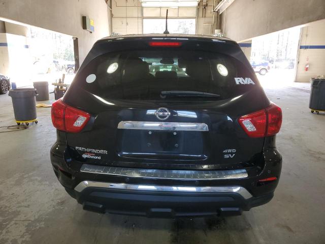 5N1DR2MM8JC605038 - 2018 NISSAN PATHFINDER S Czarny zdjęcie 6