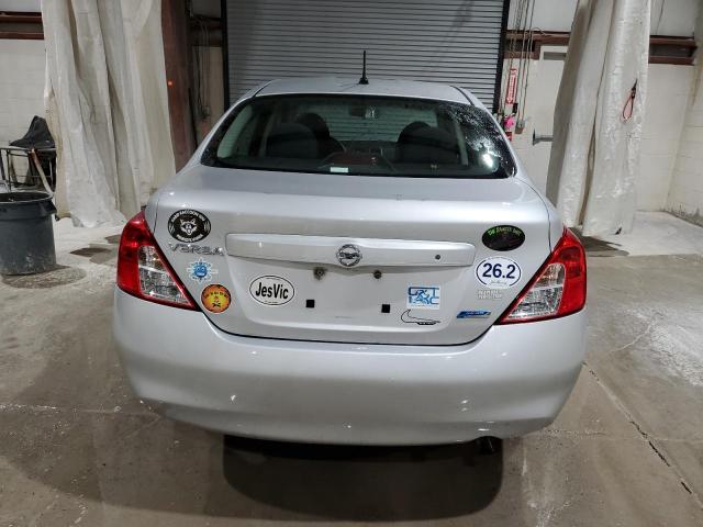 3N1CN7AP4DL848042 - 2013 NISSAN VERSA S SILVER photo 6