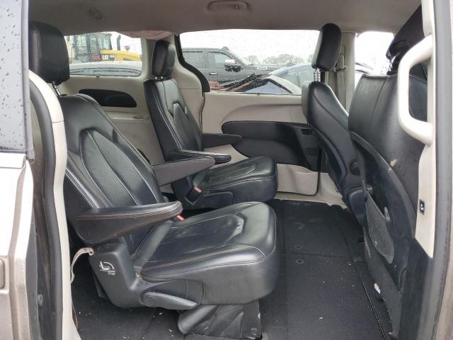 2C4RC1BG2HR571926 - 2017 CHRYSLER PACIFICA TOURING L BEIGE photo 11