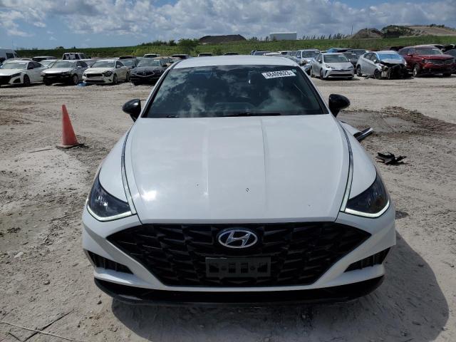 5NPEJ4J22MH130543 - 2021 HYUNDAI SONATA SEL PLUS WHITE photo 5