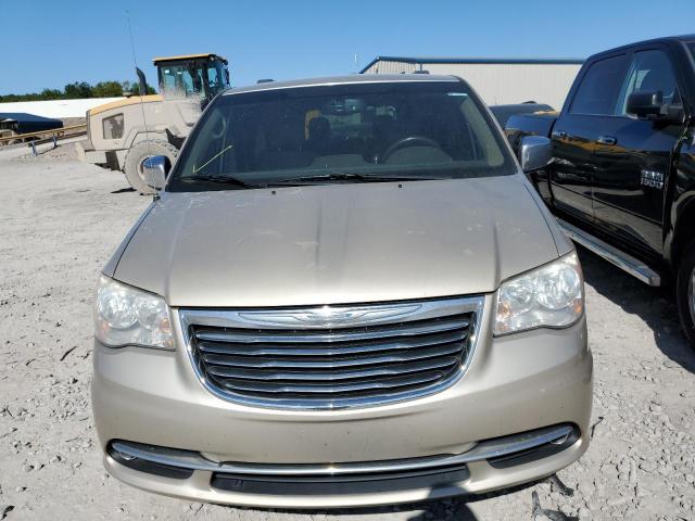 2C4RC1CG2DR509340 - 2013 CHRYSLER TOWN & COU TOURING L BEIGE photo 5
