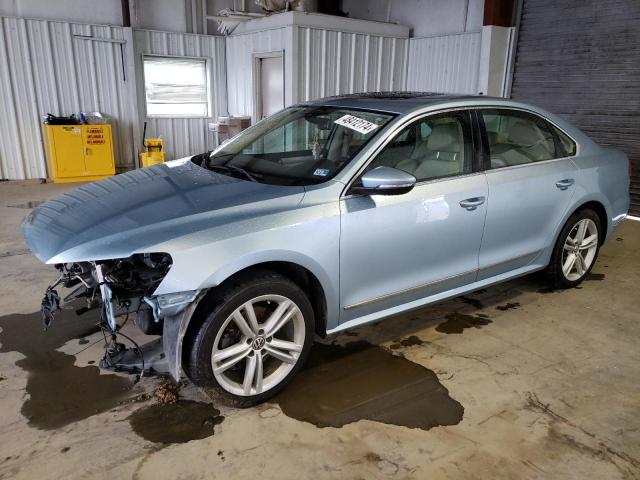 2012 VOLKSWAGEN PASSAT SE, 