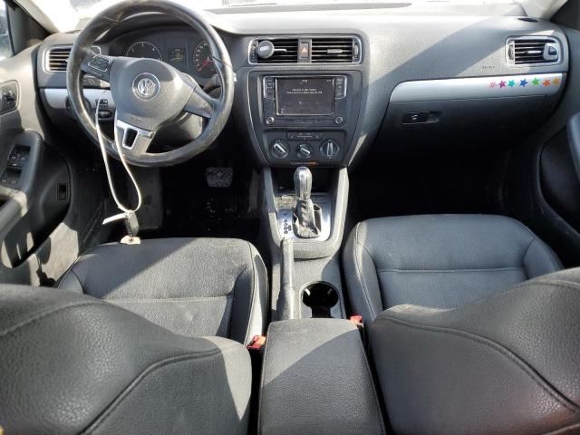 3VWLL7AJ5BM025946 - 2011 VOLKSWAGEN JETTA TDI BLUE photo 8