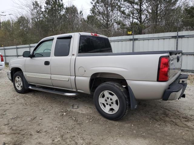 1GCEC19TX6Z157300 - 2006 CHEVROLET SILVERADO C1500 SILVER photo 2