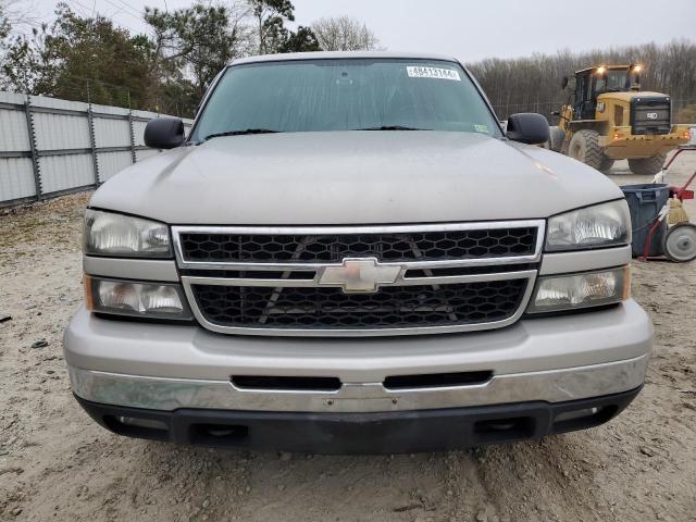 1GCEC19TX6Z157300 - 2006 CHEVROLET SILVERADO C1500 SILVER photo 5