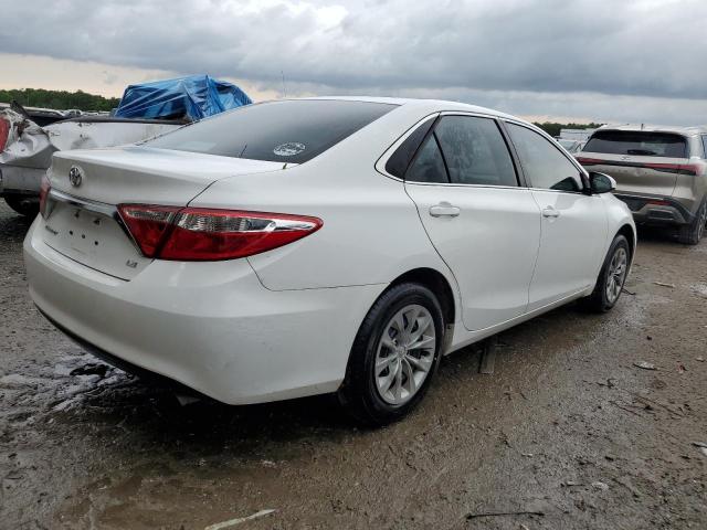 4T1BF1FK1FU474798 - 2015 TOYOTA CAMRY LE WHITE photo 3