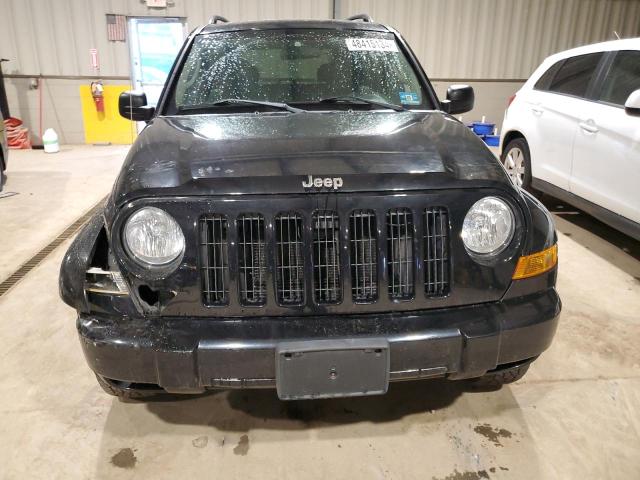 1J4GL38K45W688225 - 2005 JEEP LIBERTY RENEGADE 黑色 照片 5