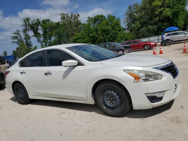 1N4AL3AP5FN379748 - 2015 NISSAN ALTIMA 2.5 WHITE photo 4