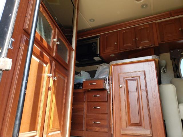 1F66F5DY7B0A06065 - 2011 WINNEBAGO ADVENTURER TWO TONE photo 6