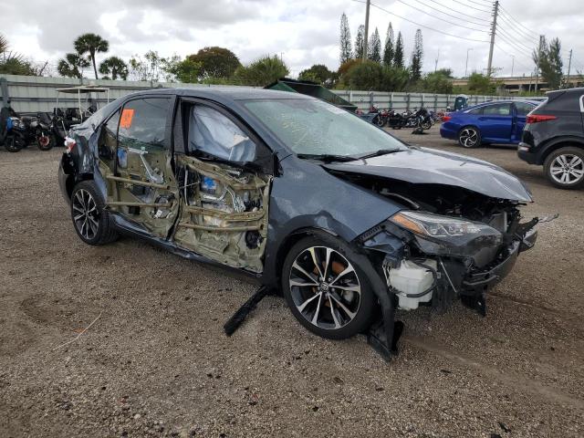 2T1BURHE3JC044308 - 2018 TOYOTA COROLLA L BLUE photo 4