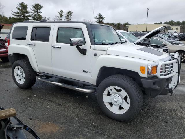 5GTDN136068177501 - 2006 HUMMER H3 WHITE photo 4