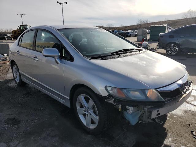 2HGFA1F60AH313122 - 2010 HONDA CIVIC LX-S 银色 照片 4