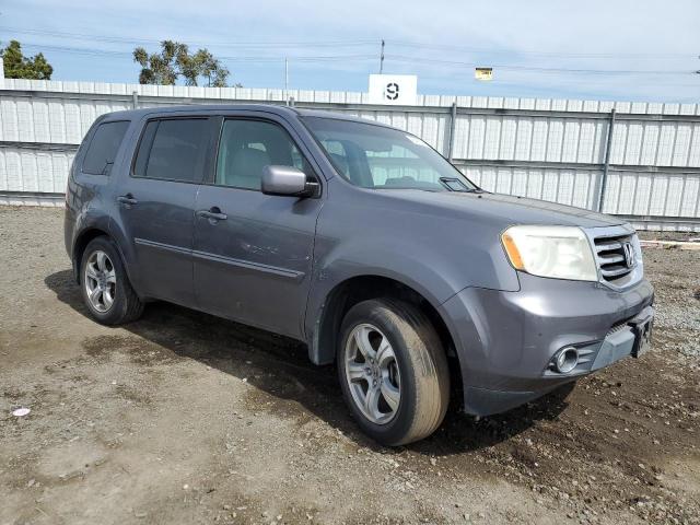 5FNYF3H56FB032903 - 2015 HONDA PILOT EXL GRAY photo 4