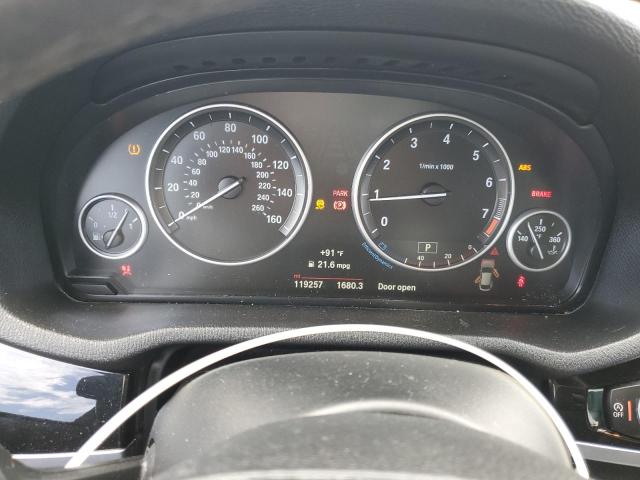 5UXXW3C35H0T79141 - 2017 BMW X4 XDRIVE28I WHITE photo 9