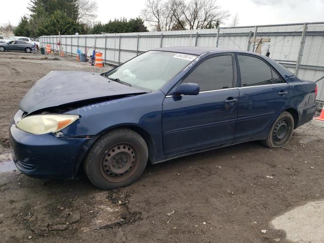 4T1BE32K32U636686 - 2002 TOYOTA CAMRY LE BLUE photo 1
