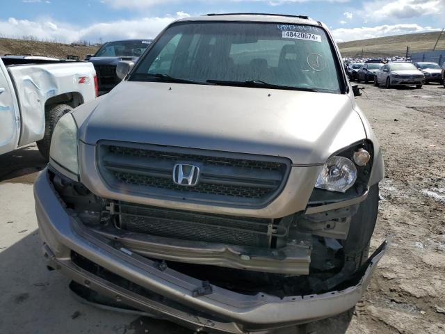 2HKYF18424H589754 - 2004 HONDA PILOT EX GOLD photo 5