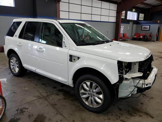 SALFR2BGXDH367784 - 2013 LAND ROVER LR2 HSE WHITE photo 4