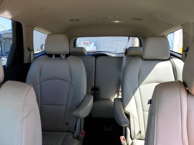 5GAERBKW7JJ182009 - 2018 BUICK ENCLAVE ESSENCE წითელი ფოტო 10