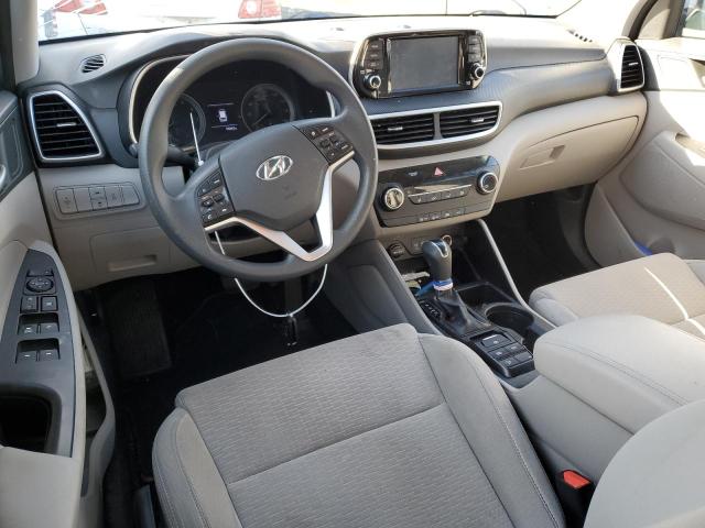 KM8J2CA41KU016491 - 2019 HYUNDAI TUCSON SE WHITE photo 8