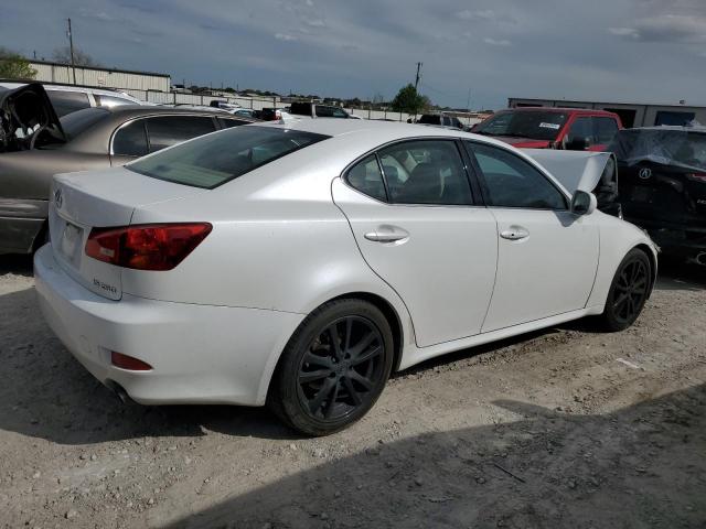 JTHBK262X72050585 - 2007 LEXUS IS 250 WHITE photo 3