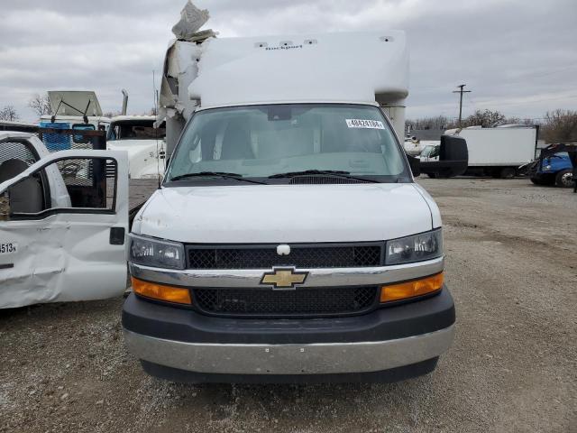 1HA3GTC71NN005183 - 2022 CHEVROLET EXPRESS G3 WHITE photo 5