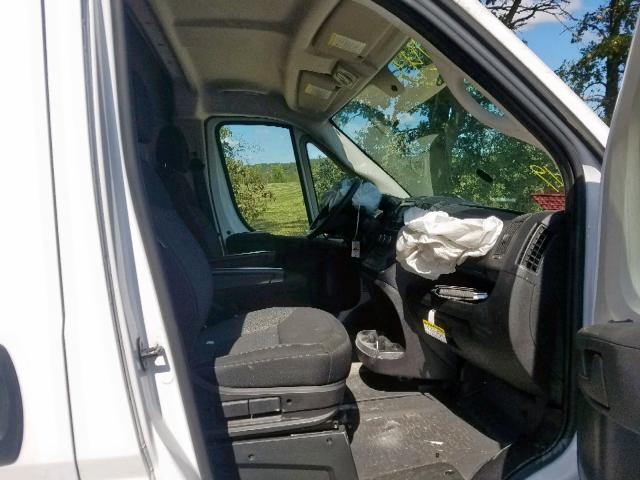 3C6TRVDG4JE144321 - 2018 RAM PROMASTER 白色 照片 5