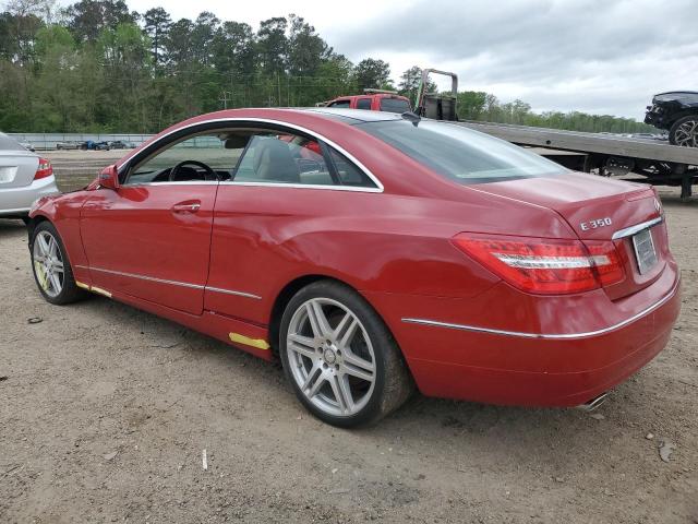 WDDKJ5GB1AF009563 - 2010 MERCEDES-BENZ E 350 RED photo 2