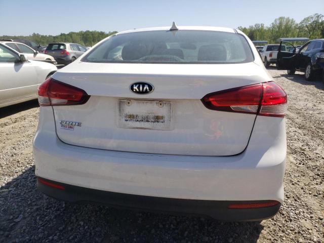 3KPFK4A72HE038047 - 2017 KIA FORTE LX WHITE photo 6