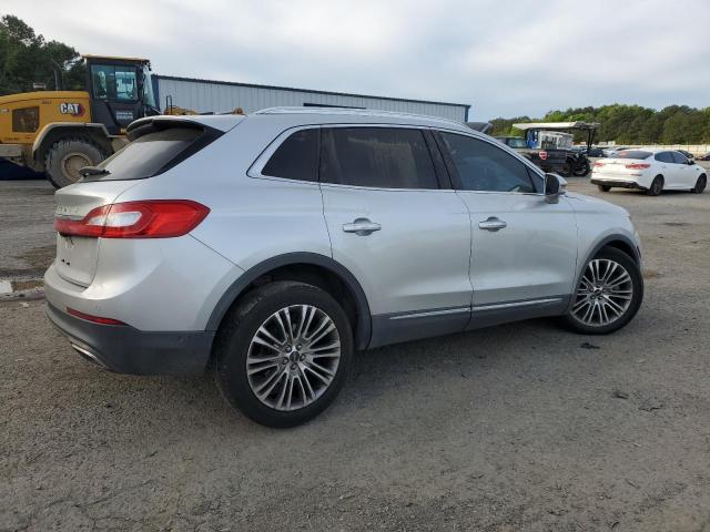 2LMPJ6LR8JBL42093 - 2018 LINCOLN MKX RESERVE SILVER photo 3