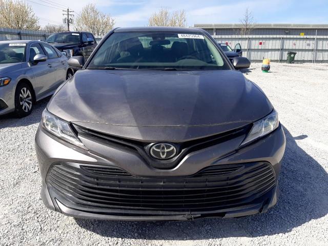 4T1C11BK0LU012625 - 2020 TOYOTA CAMRY LE GRAY photo 5