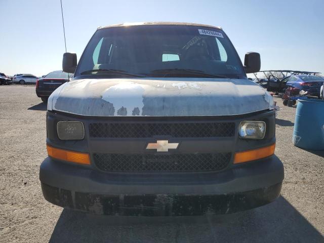 1GCHG39U931114437 - 2003 CHEVROLET EXPRESS G3 WHITE photo 5