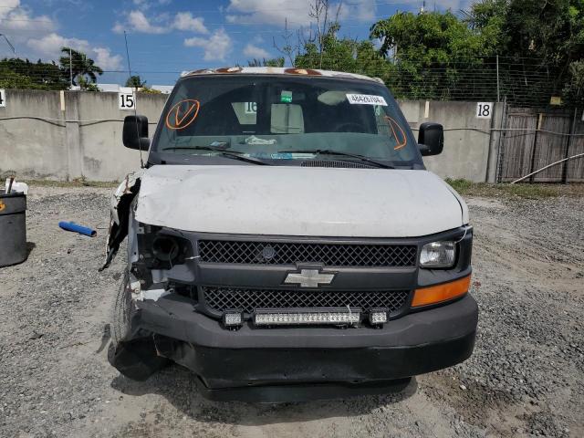 1GCZGFBA7A1124578 - 2010 CHEVROLET EXPRESS G2 WHITE photo 5