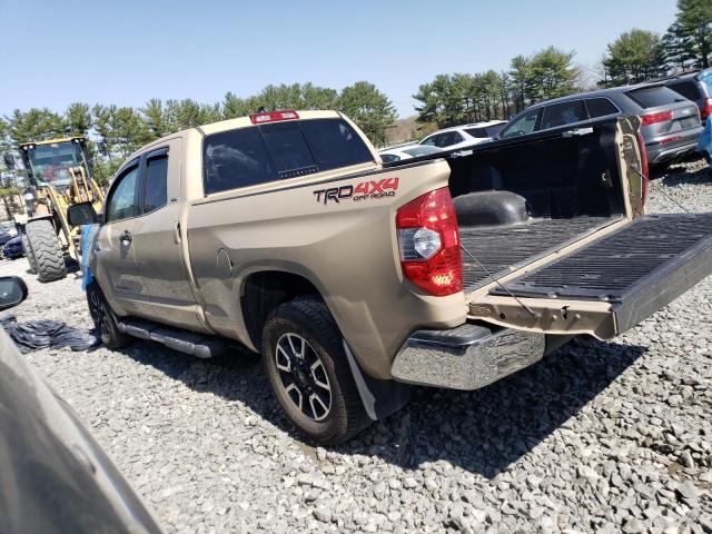 5TFUY5F11JX708029 - 2018 TOYOTA TUNDRA DOUBLE CAB SR/SR5 TAN photo 2