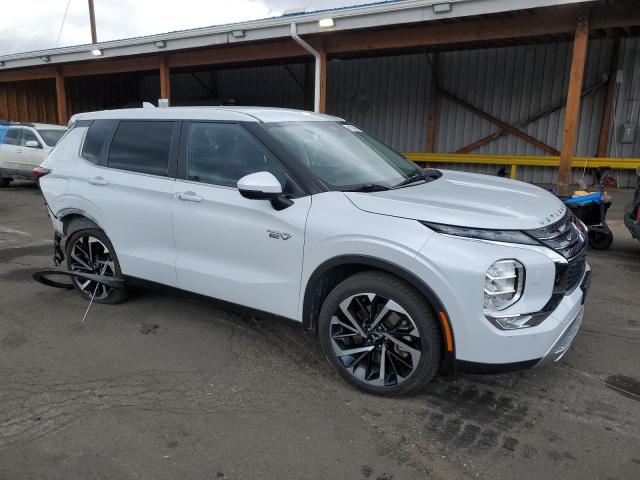 JA4T5VA93RZ034283 - 2024 MITSUBISHI OUTLANDER SE WHITE photo 4