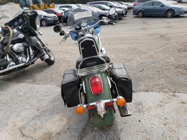 JH2RC4469XM102878 - 1999 HONDA VT750 CD2 GREEN photo 4