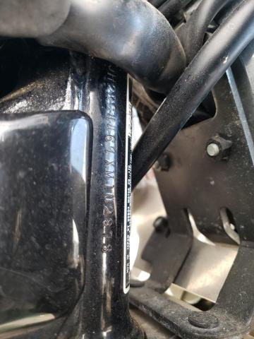 JH2RC4469XM102878 - 1999 HONDA VT750 CD2 GREEN photo 9